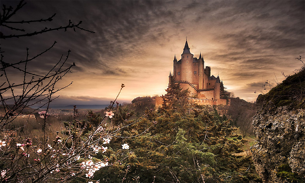 Алькасар в Сеговии. 10 красивейших замков Испании