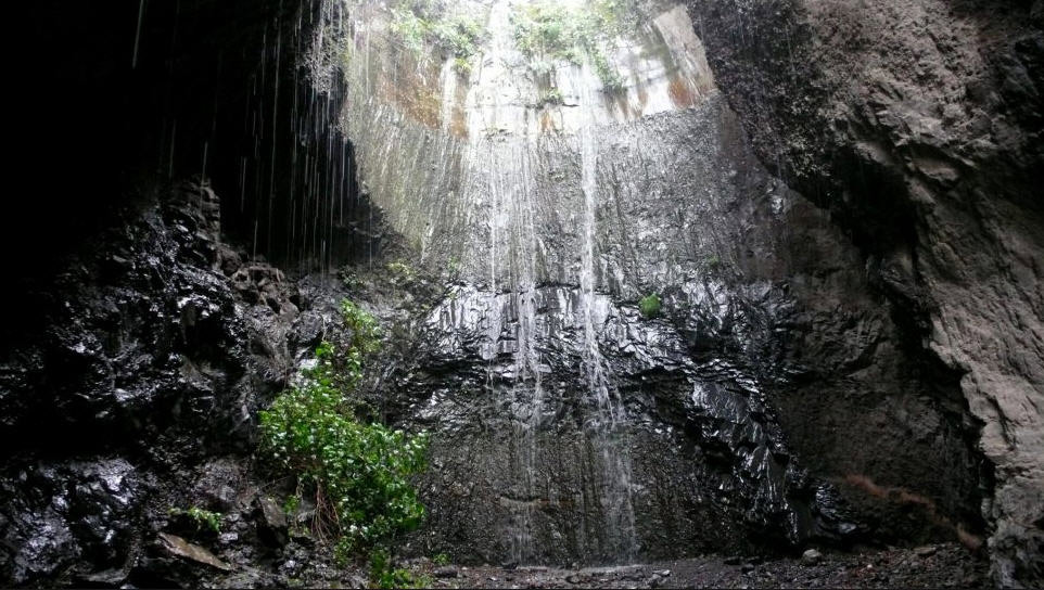 0 самых загадочных и страшных мест в Испании - Ущелье Бадахос (El Barranco de Badajoz) на Тенерифе  