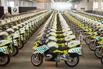 Испанские полицейские пересядут на мотоциклы BMW R 1200 RT