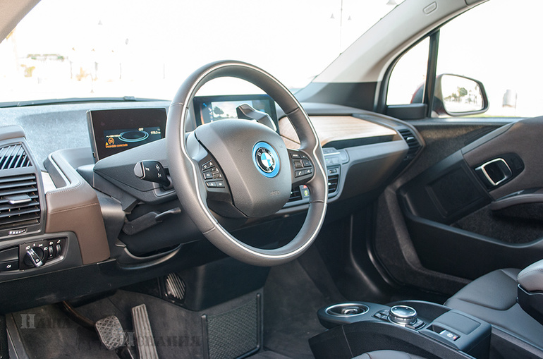 Тест-драйв BMW i3